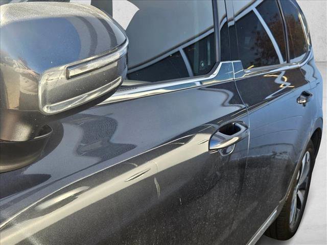 Used 2021 Kia Telluride EX w/ EX Premium Package image 12