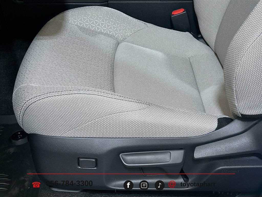 New 2026 Toyota 4Runner SR5 AWD/4WD image 18