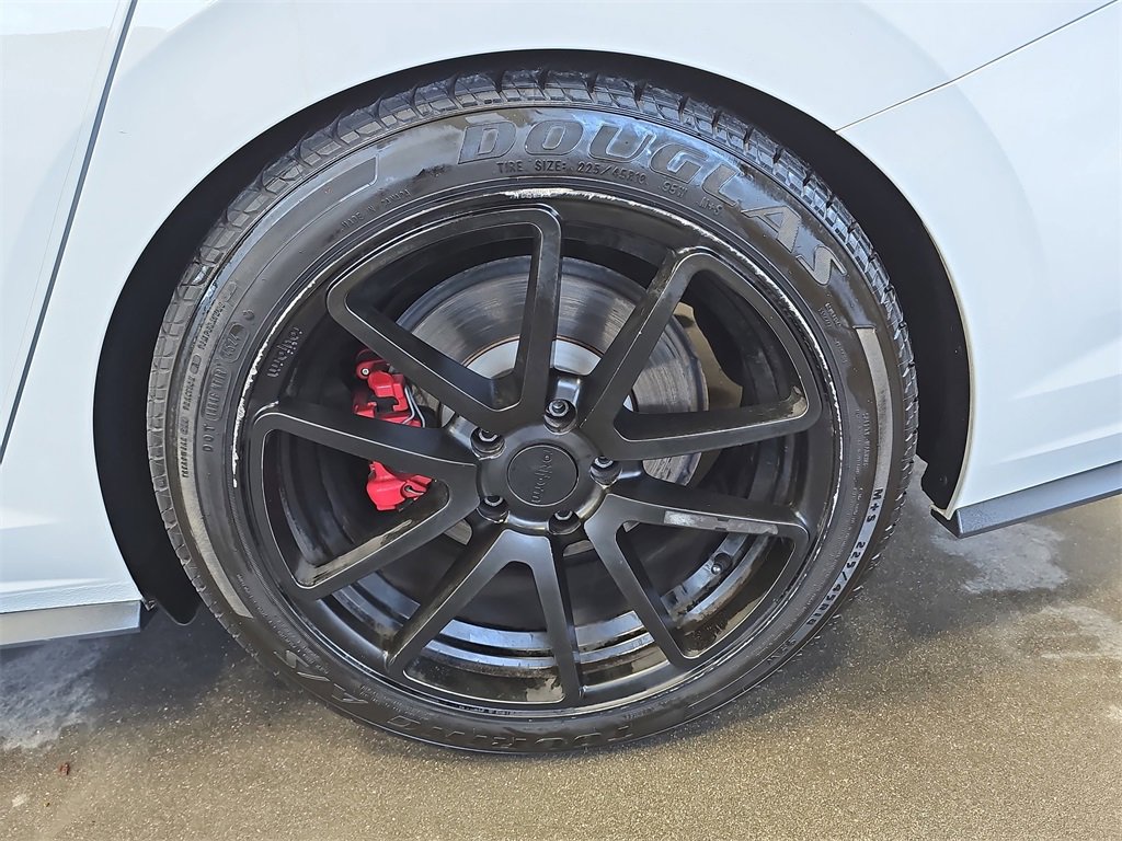 Used 2020 Volkswagen Jetta GLI image 31