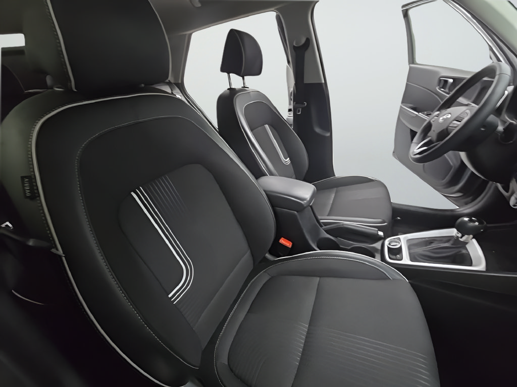 Certified 2026 Hyundai Venue SEL FWD image 27