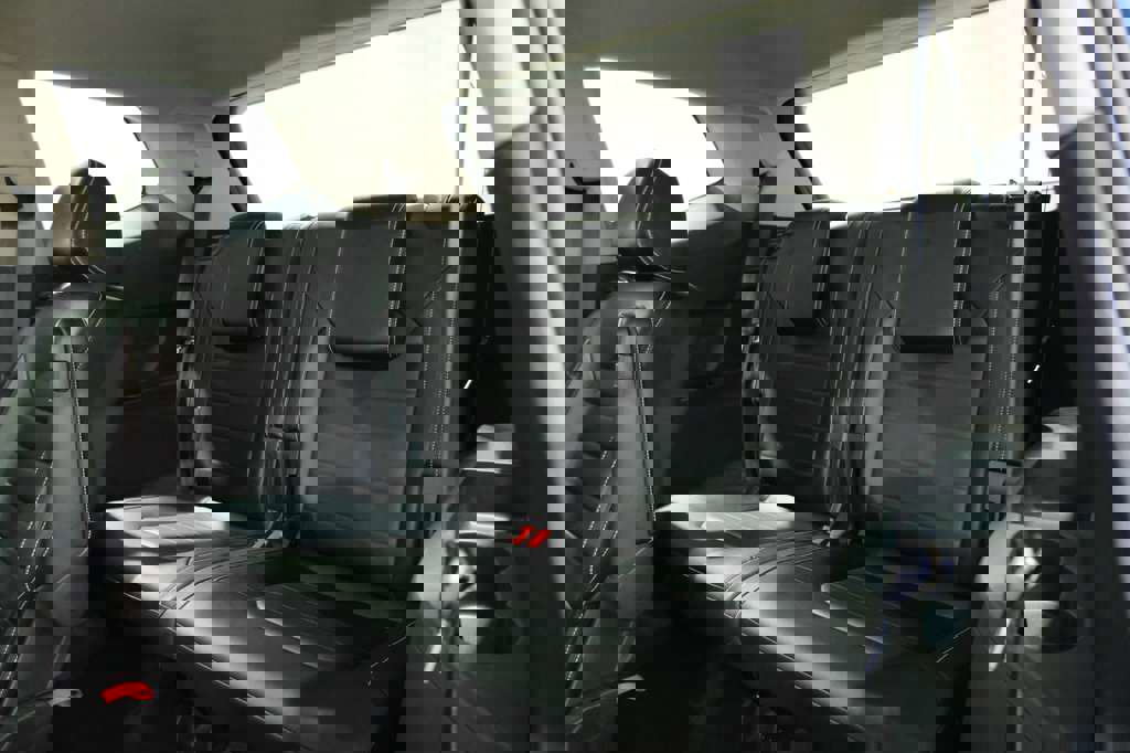 Used 2021 Volkswagen Atlas SEL Premium image 24