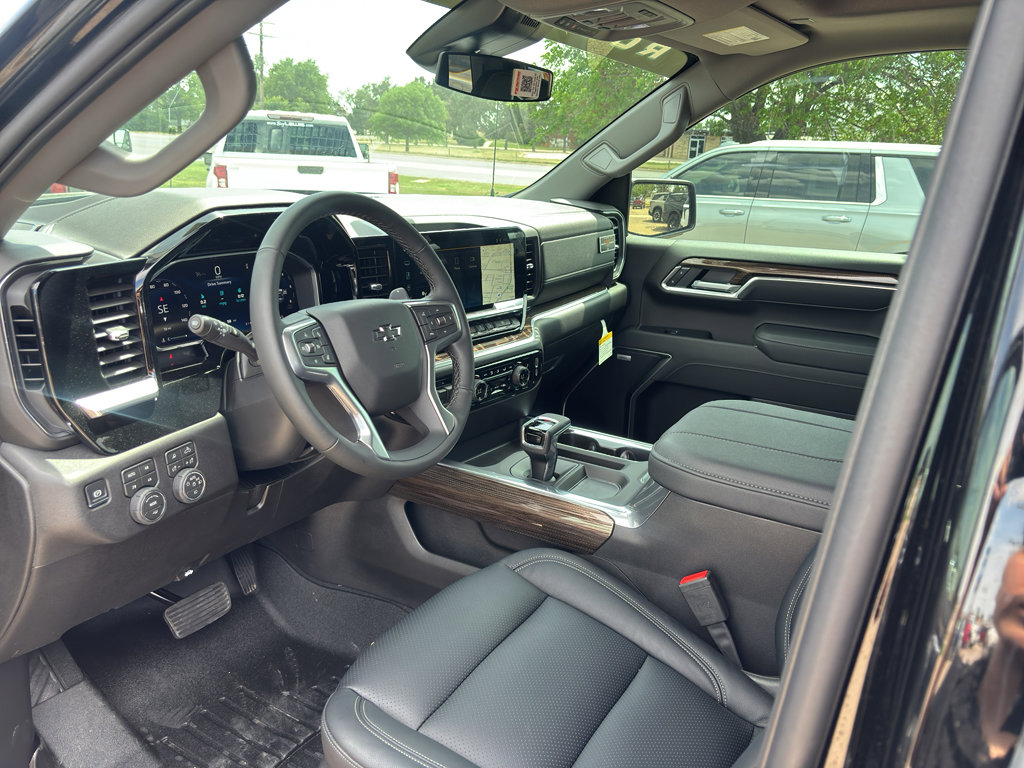 New 2026 Chevrolet Silverado 1500 RST AWD/4WD image 11