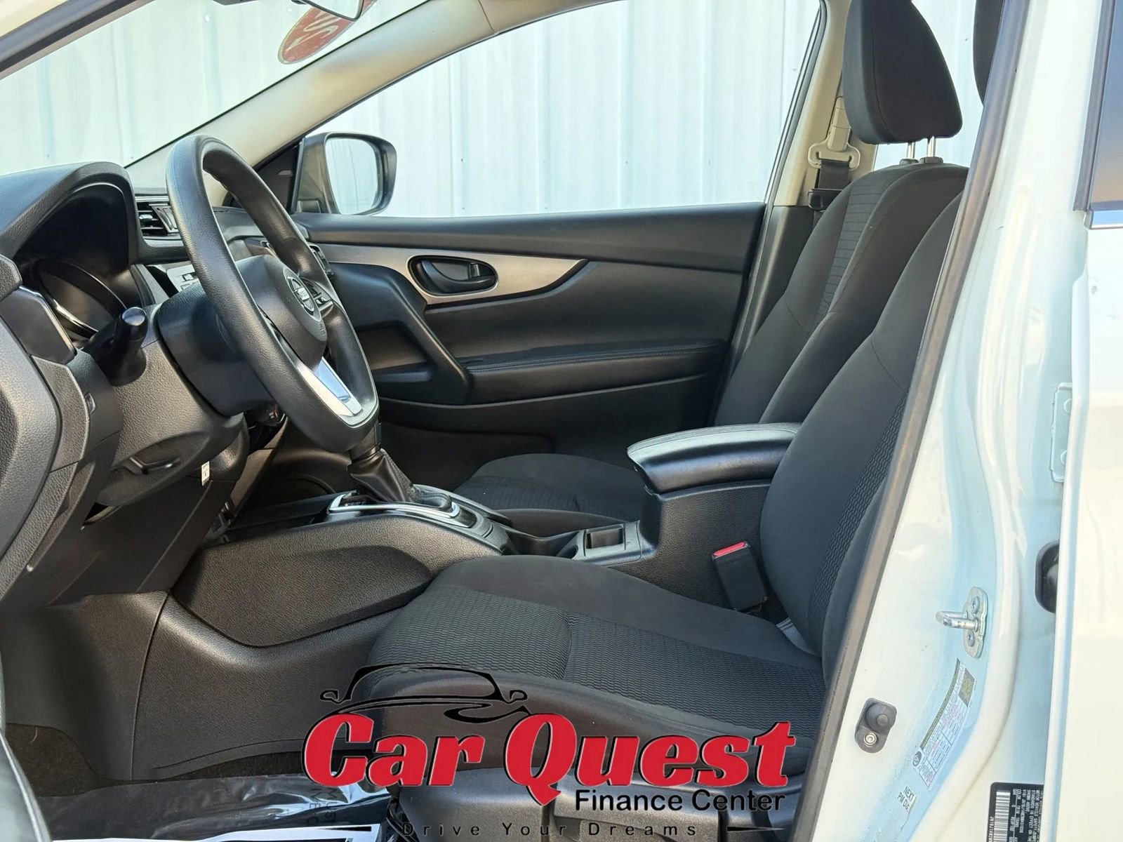 Used 2021 Nissan Rogue Sport S image 10