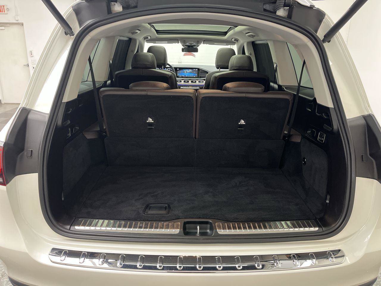 Used 2023 Mercedes-Benz GLS 450 4MATIC image 32