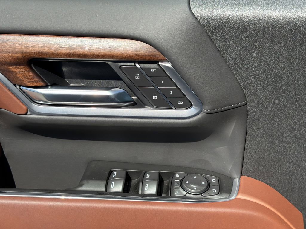 New 2026 GMC Sierra 2500 Denali Ultimate image 16