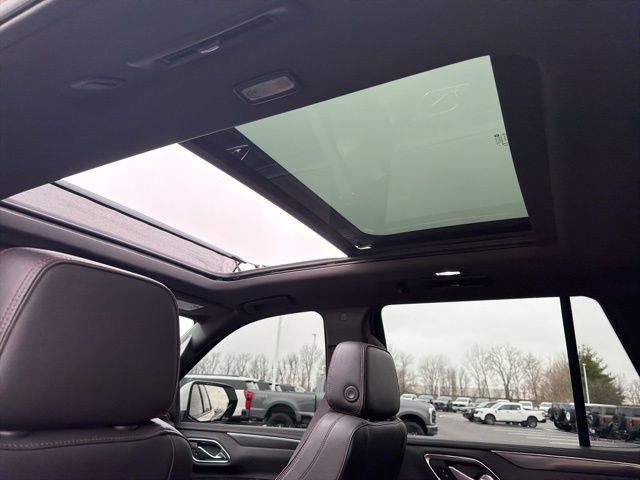 Used 2022 Chevrolet Tahoe RST w/ Sport Performance Package image 23