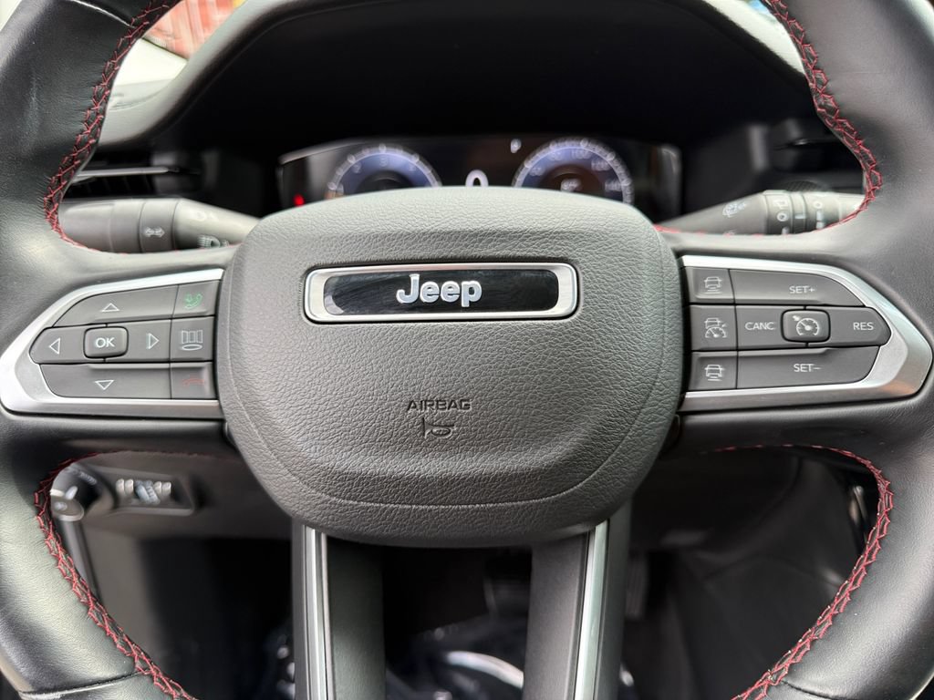 Used 2022 Jeep Compass Trailhawk w/ Trailhawk Elite Group AWD/4WD image 22