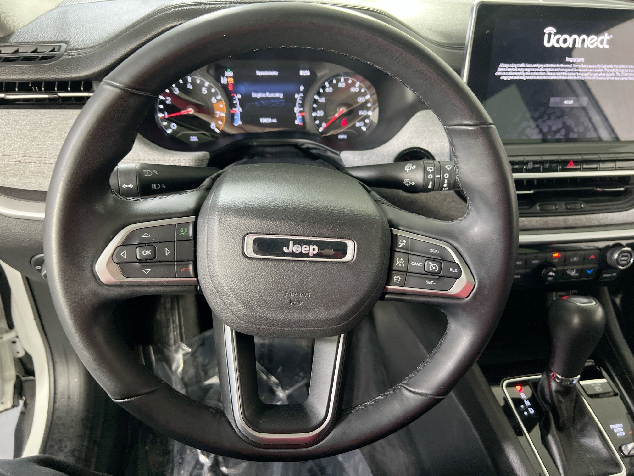 Used 2022 Jeep Compass Latitude w/ Sun and Sound Group AWD/4WD image 11