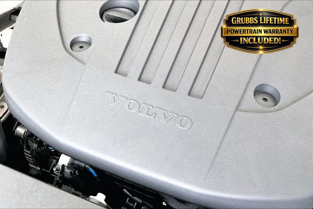 New 2026 Volvo XC60 B5 Plus w/ Protection Package Premier AWD/4WD image 35