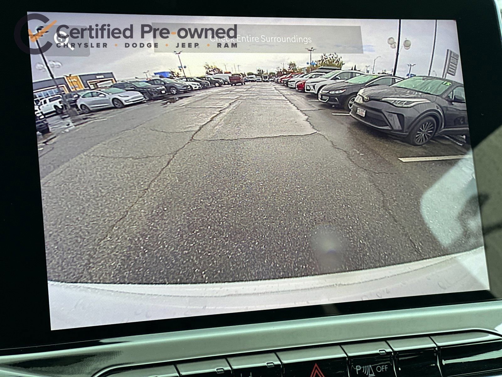 Used 2024 Jeep Compass Limited image 20