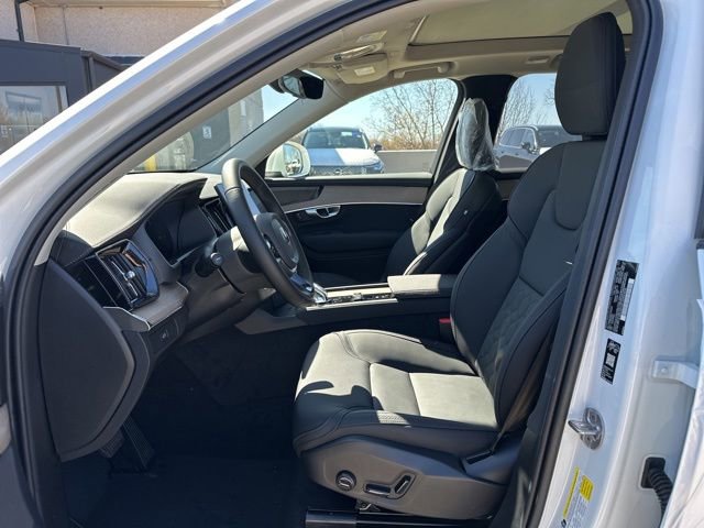 New 2026 Volvo XC90 B6 Plus w/ Protection Package image 14