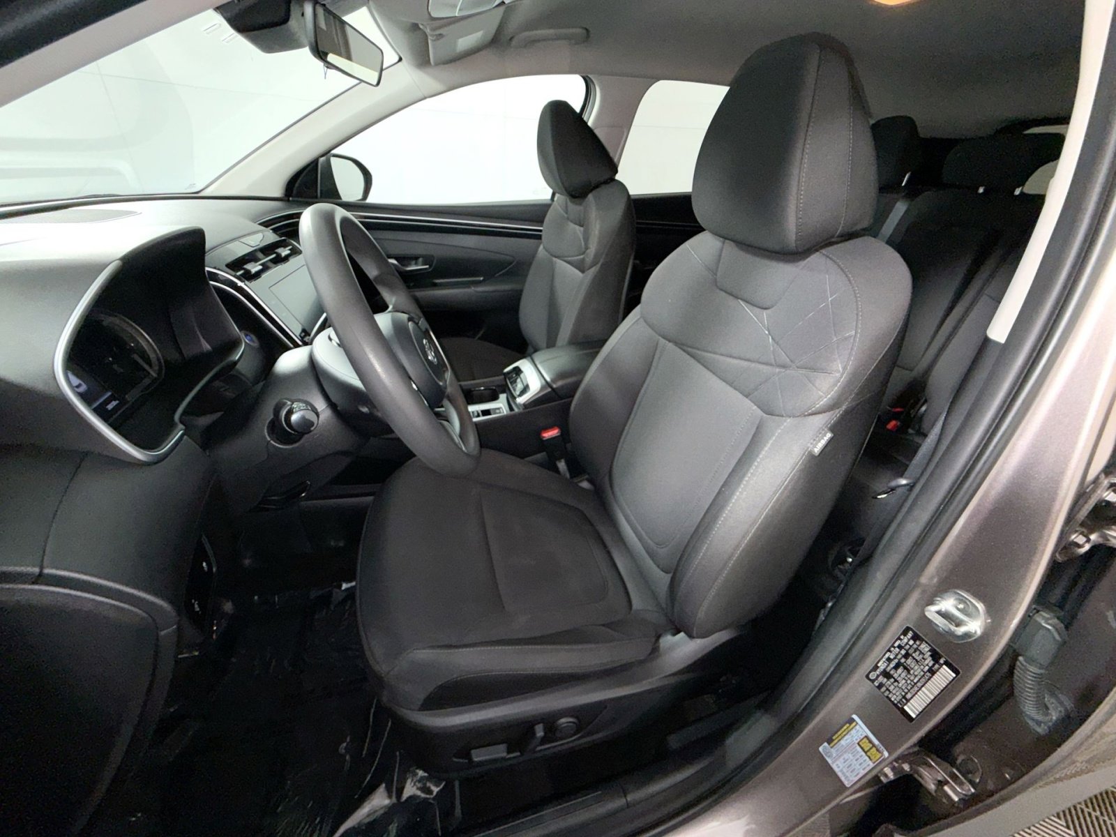 Used 2022 Hyundai Tucson SEL FWD image 13