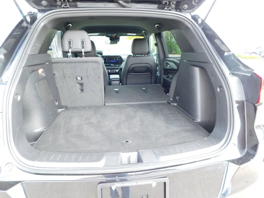 Used 2024 Chevrolet TrailBlazer RS AWD/4WD image 22