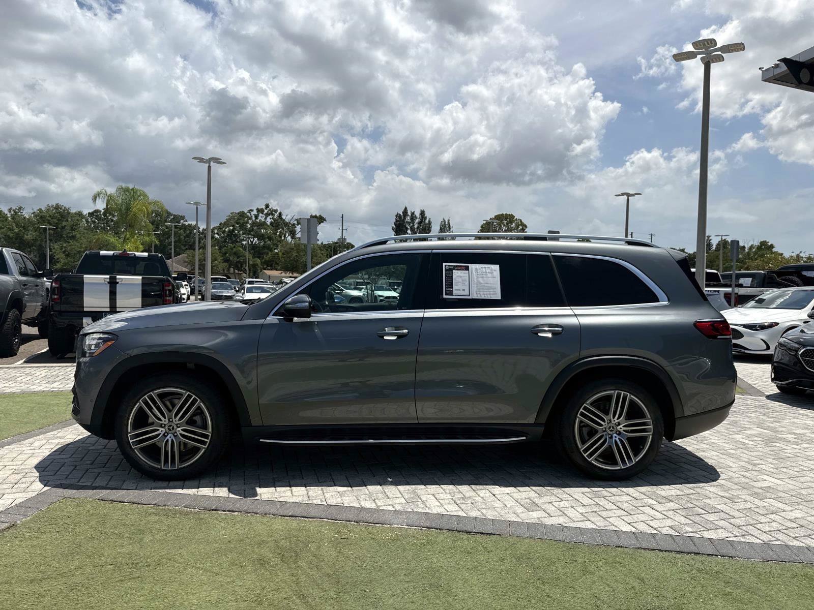 Certified 2023 Mercedes-Benz GLS 450 4MATIC image 3