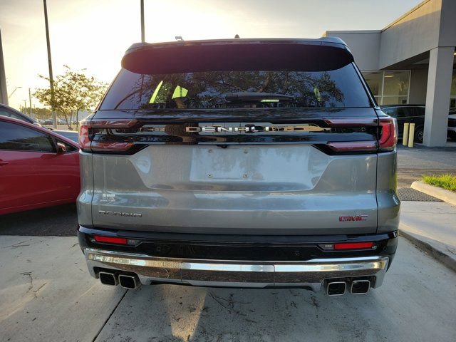 Used 2024 GMC Acadia Denali FWD image 24