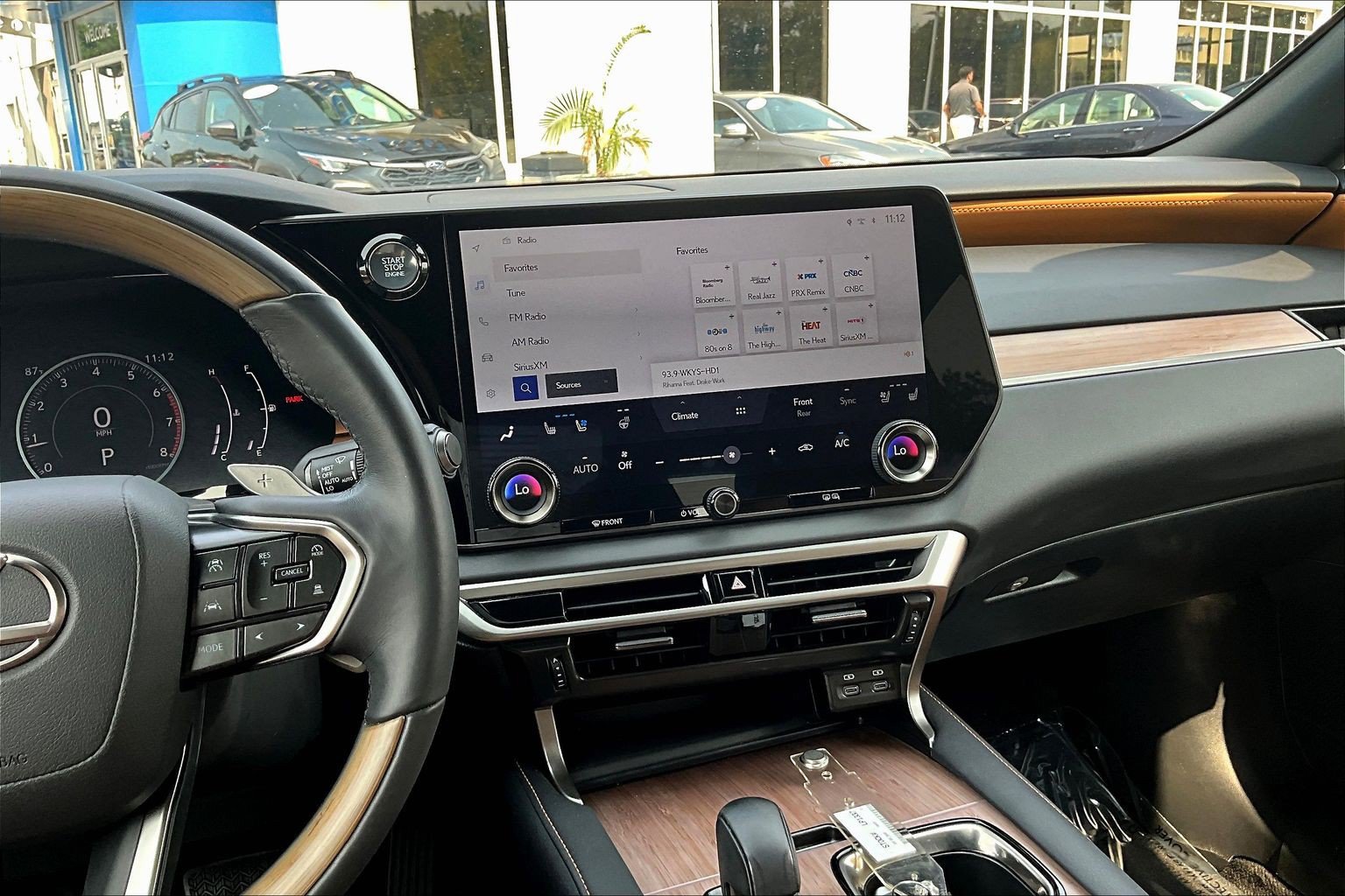 Used 2023 Lexus RX 350 Premium w/ Accessory Package (Z1) AWD/4WD image 6