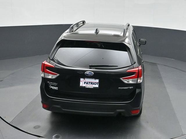Used 2023 Subaru Forester Premium image 31