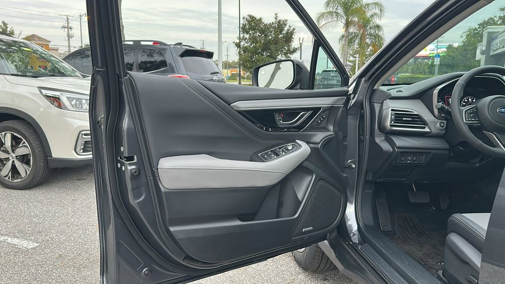 New 2025 Subaru Outback Limited AWD/4WD image 8