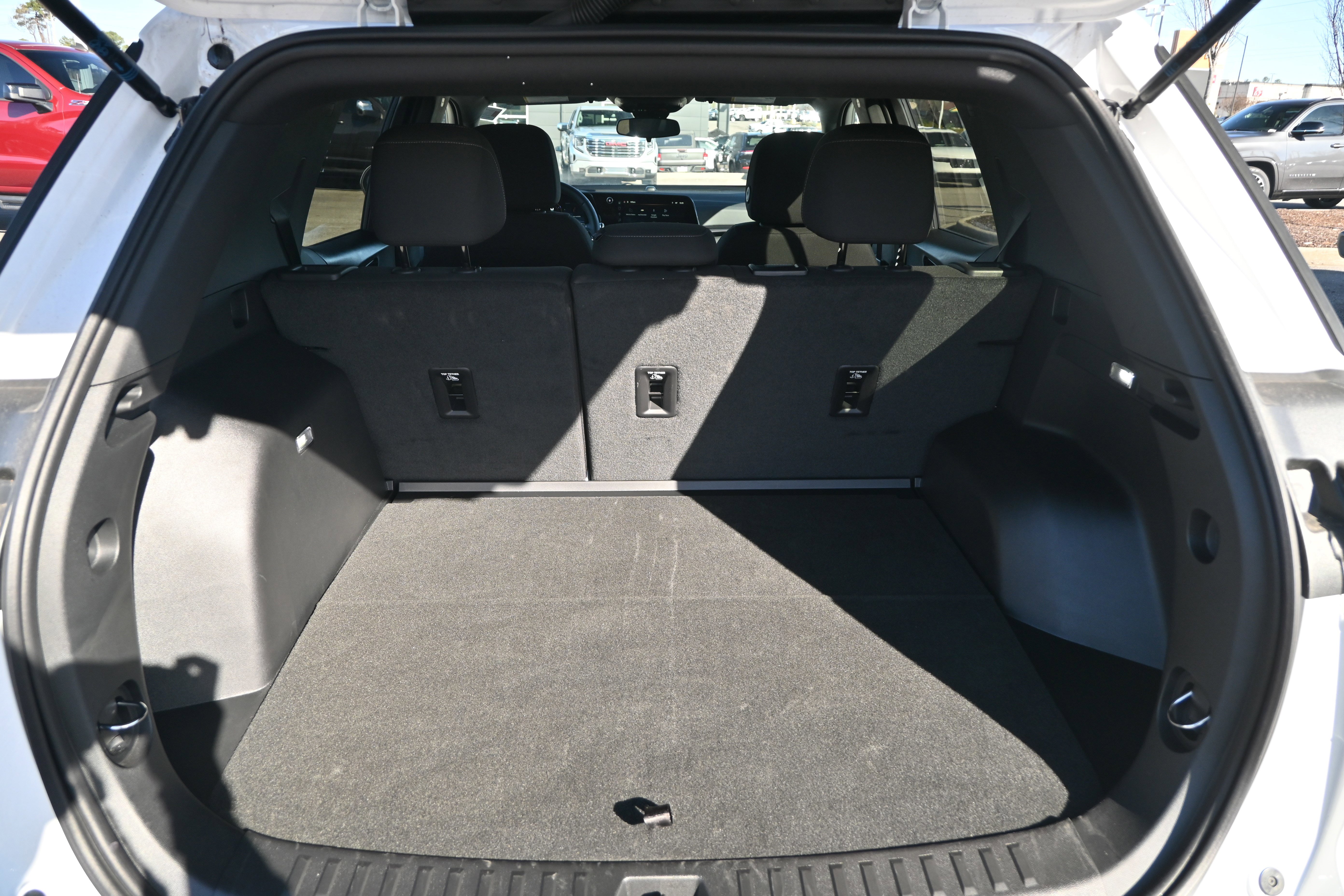 Used 2026 Chevrolet Equinox LT image 13