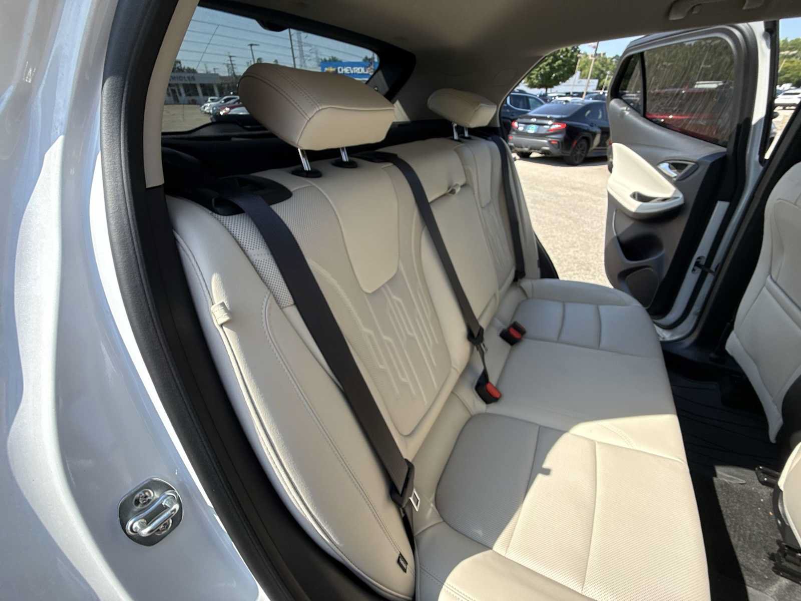 Certified 2025 Buick Encore GX Avenir w/ Avenir Technology Package AWD/4WD image 26