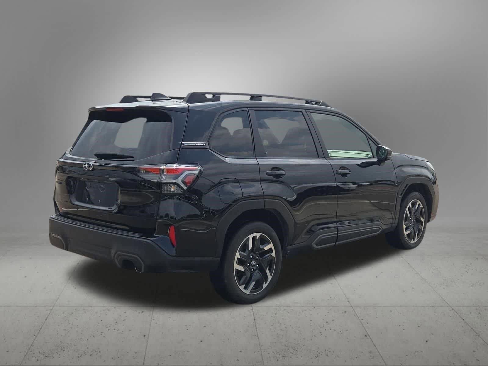 Used 2025 Subaru Forester Limited AWD/4WD image 6