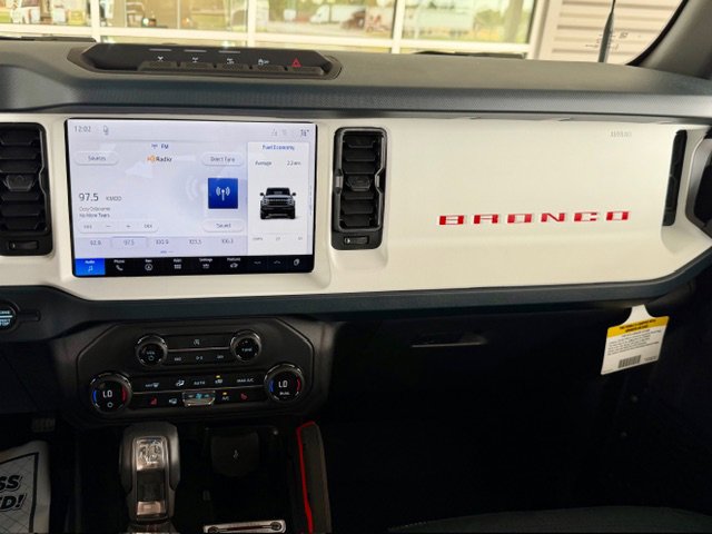 New 2026 Ford Bronco Heritage Edition AWD/4WD image 12