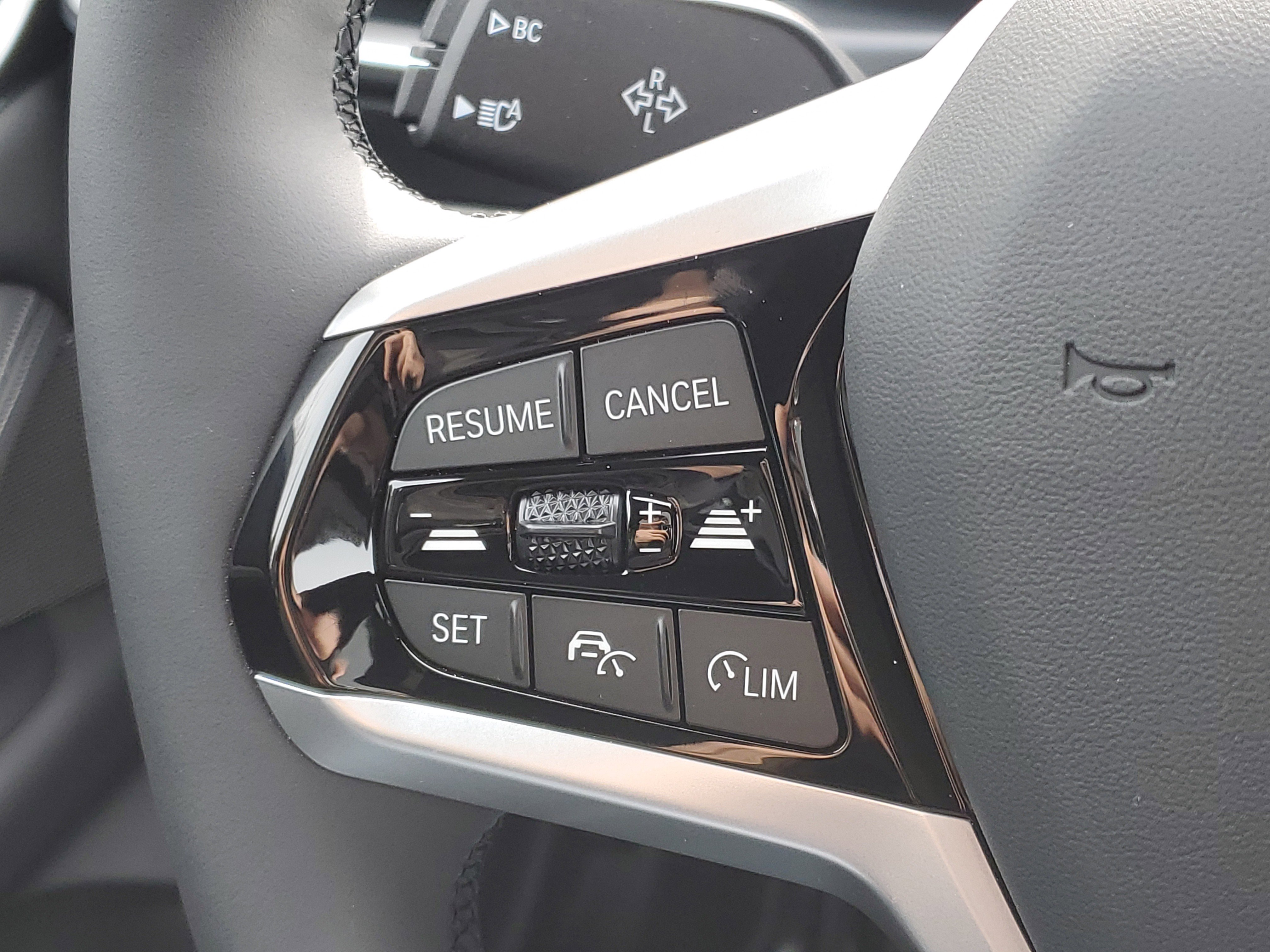 New 2026 BMW i4 xDrive40i w/ Premium Package image 12