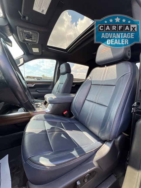 Used 2024 Chevrolet Silverado 1500 High Country w/ Z71 Off-Road Package AWD/4WD image 12