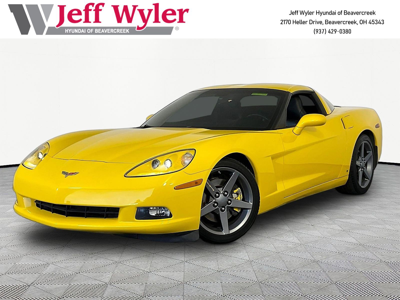Used 2006 Chevrolet Corvette Coupe w/ Preferred Equipment Group RWD image 1