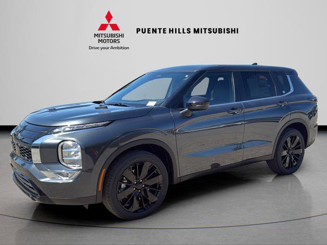 New 2026 Mitsubishi Outlander LE image 1