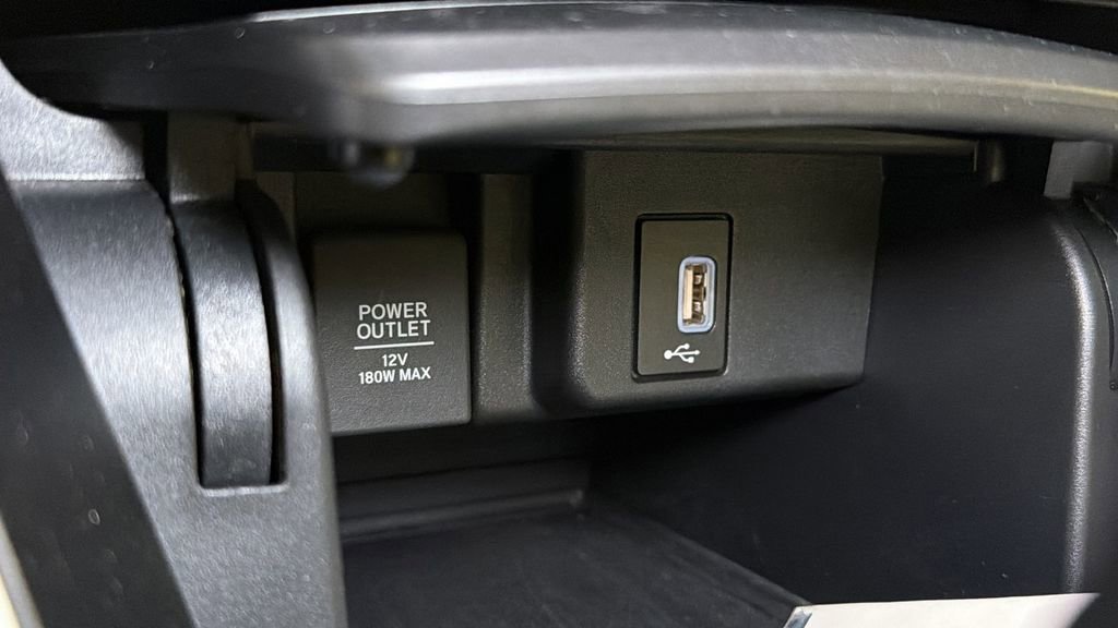 Used 2018 Honda Accord LX image 29