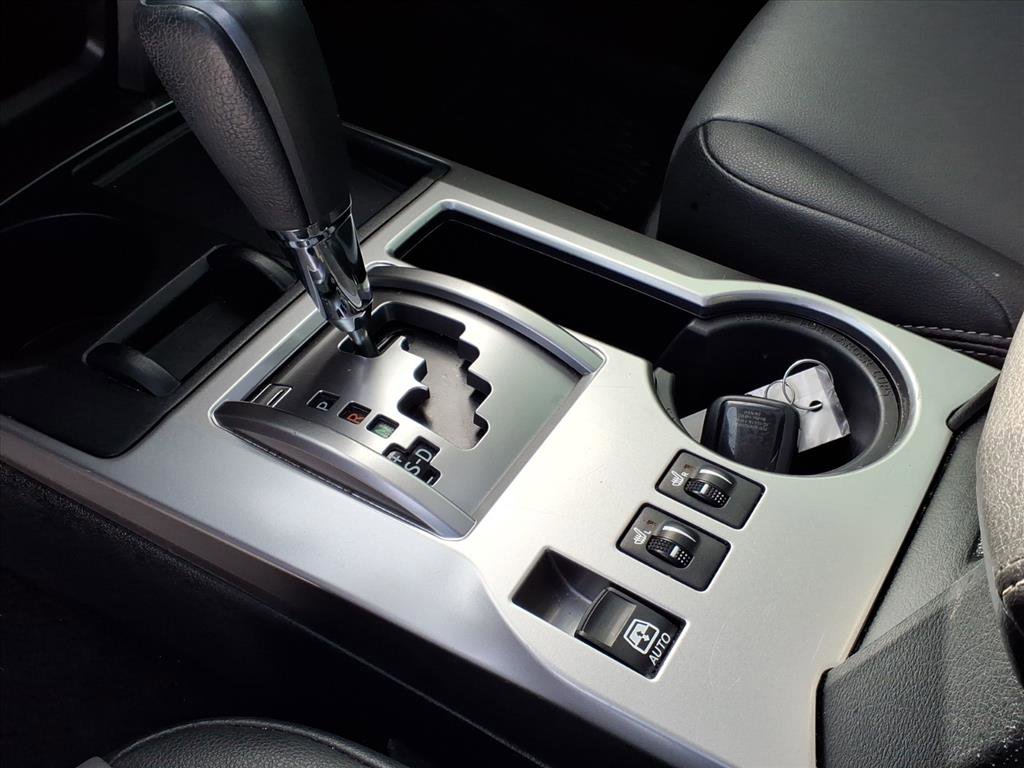 Used 2022 Toyota 4Runner SR5 Premium image 9