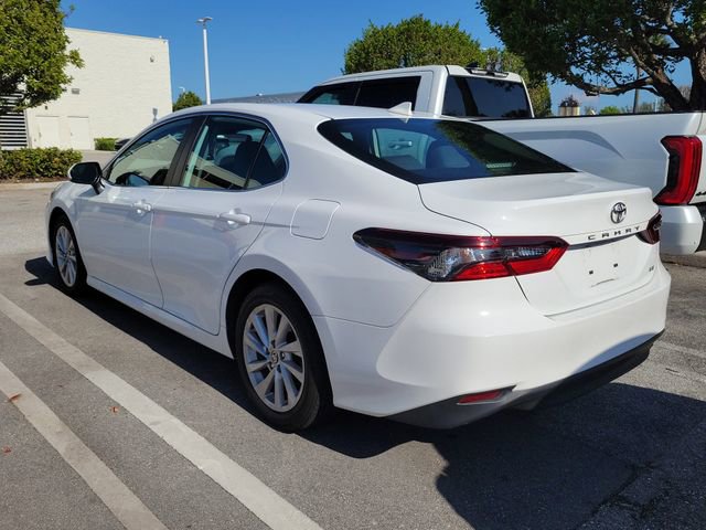 Used 2024 Toyota Camry LE FWD image 4