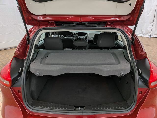 Used 2016 Ford Focus SE FWD image 17
