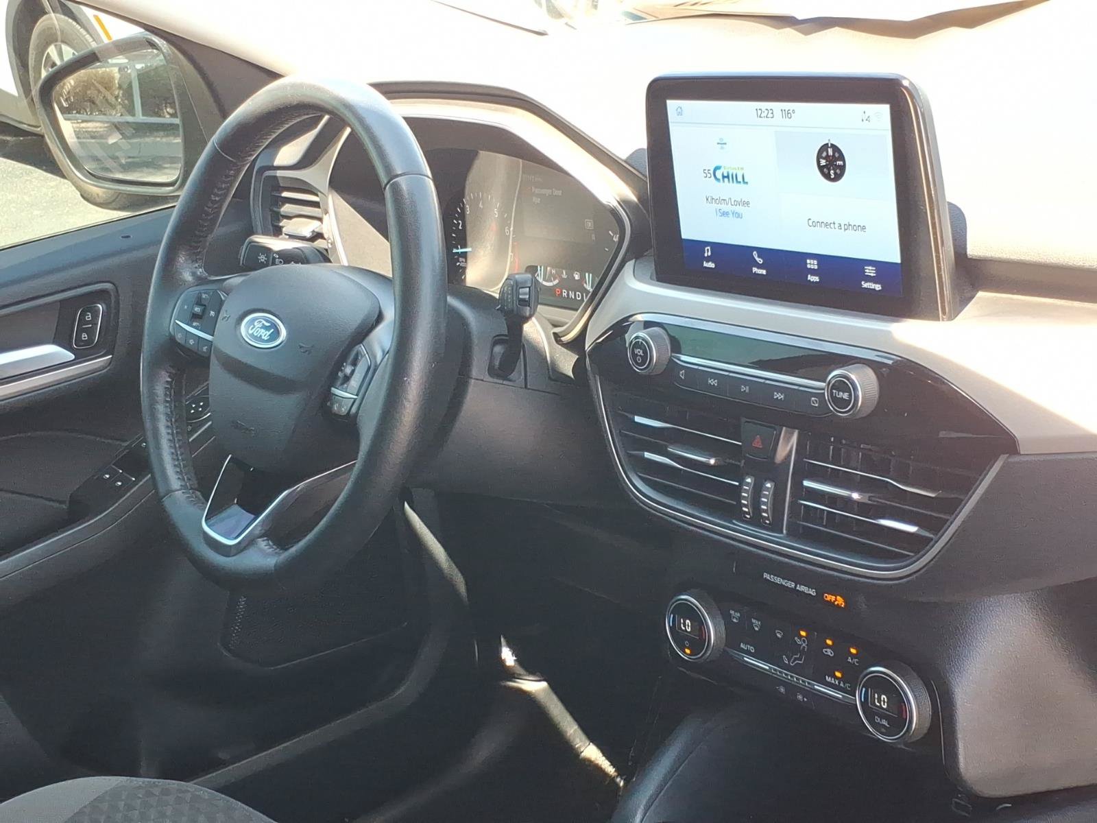 Used 2021 Ford Escape SE w/ Convenience Package FWD image 11