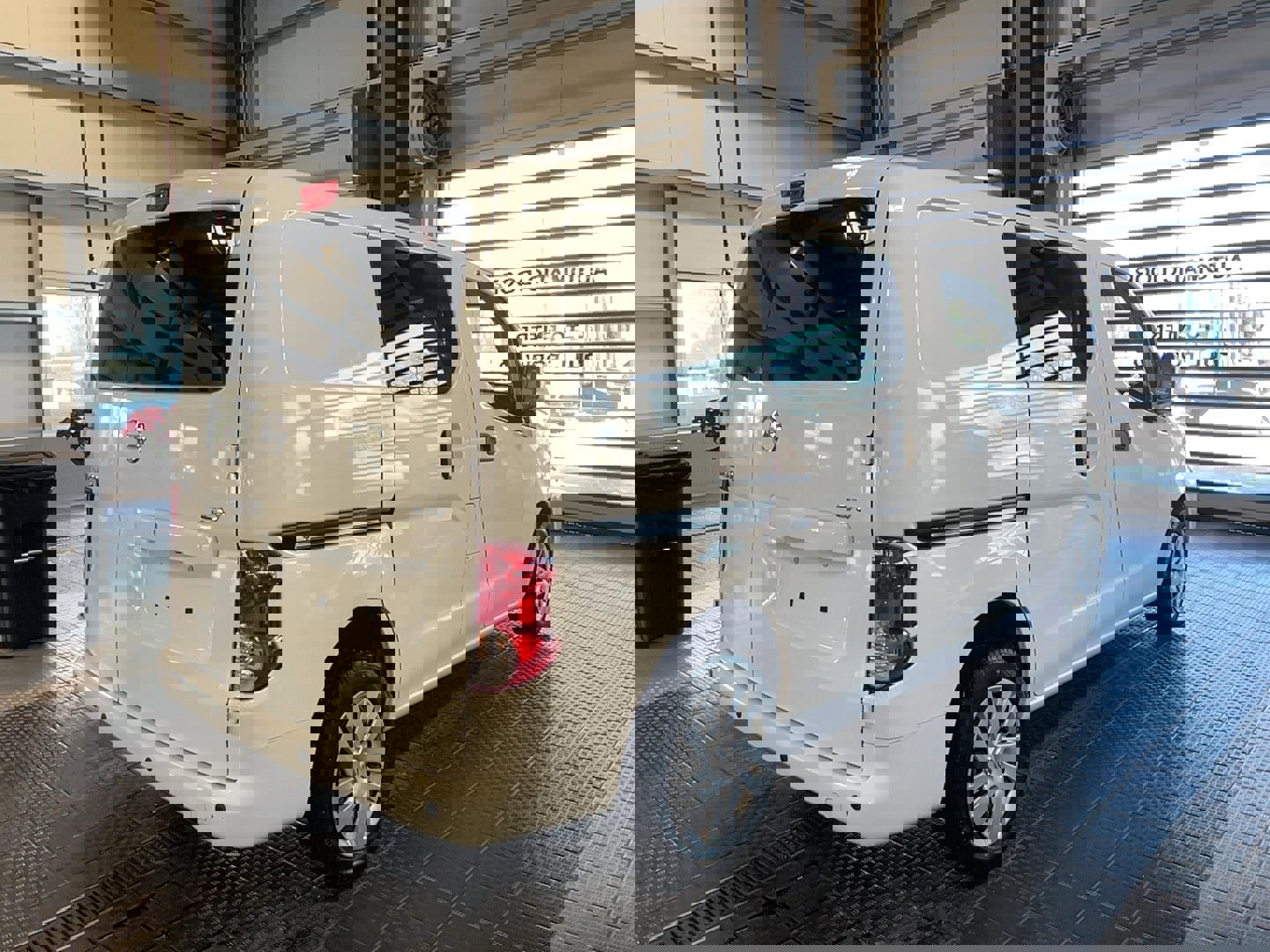 Used 2021 Nissan NV200 SV w/ Sliding Door Glass Package image 25