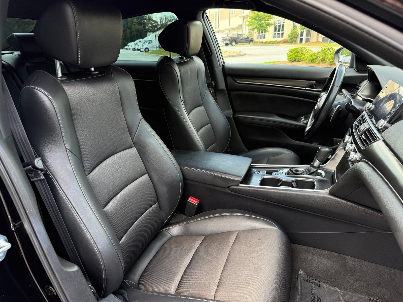 Used 2022 Honda Accord Sport image 37