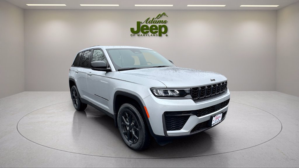 New 2026 Jeep Grand Cherokee Altitude AWD/4WD image 7