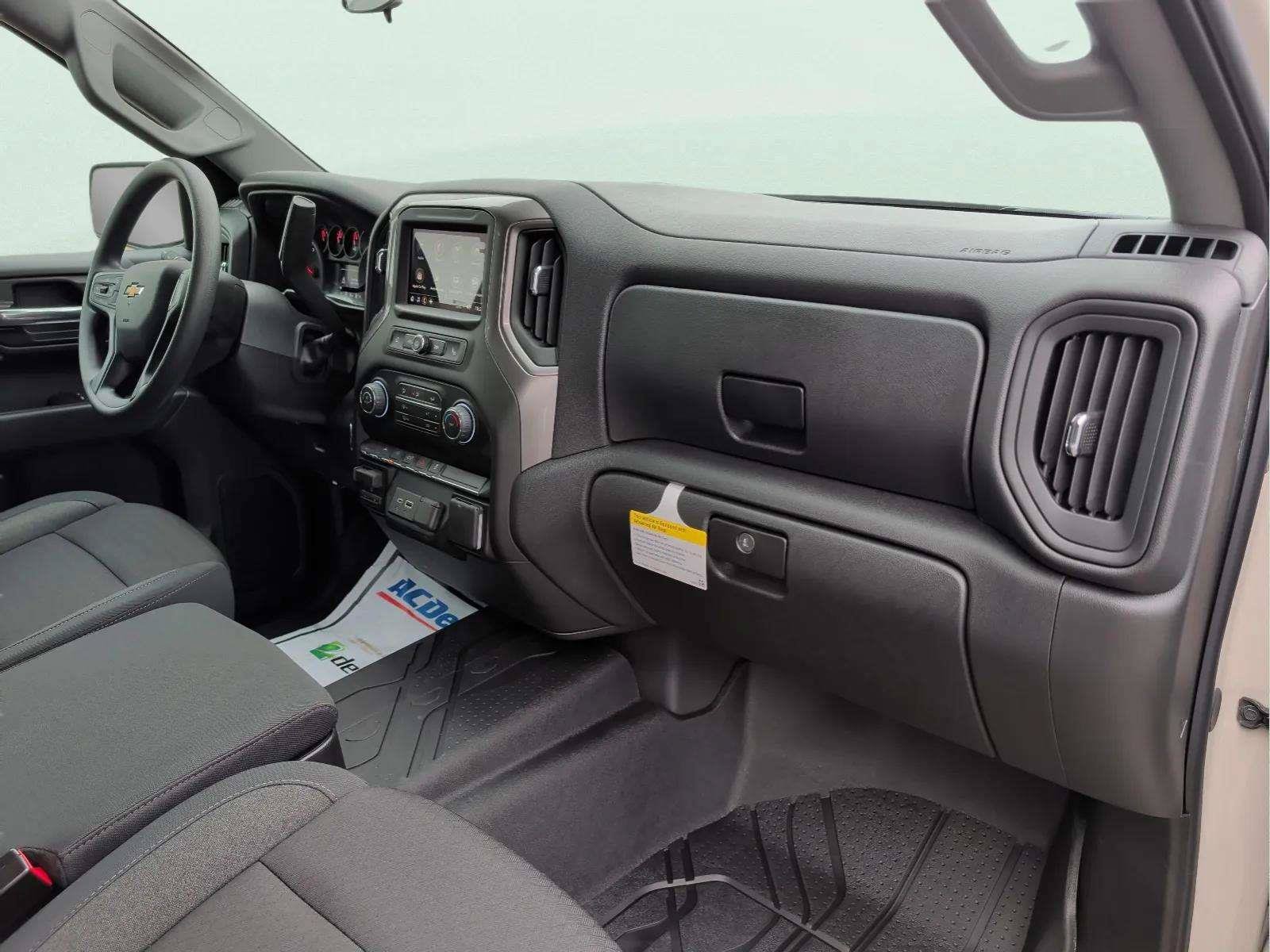 New 2026 Chevrolet Silverado 1500 Custom AWD/4WD image 16