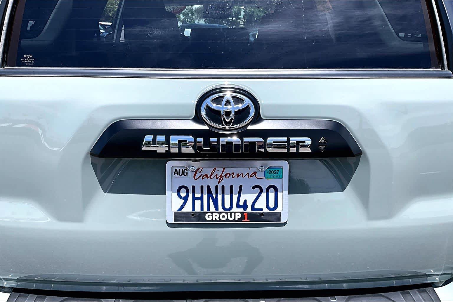 Certified 2023 Toyota 4Runner TRD Off-Road Premium w/ Moonroof Package AWD/4WD image 9