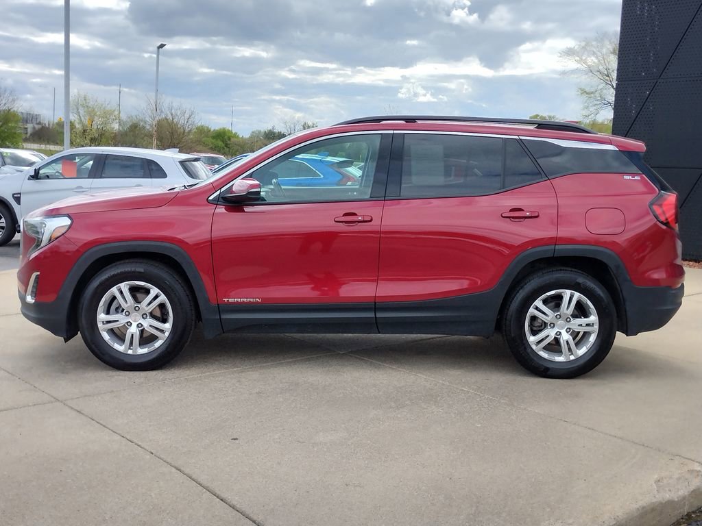 Used 2020 GMC Terrain SLE w/ Driver Convenience Package FWD image 17