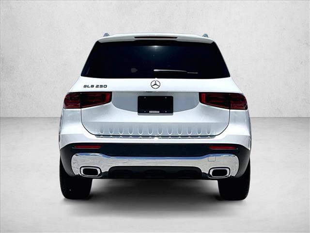 New 2026 Mercedes-Benz GLB 250 image 4