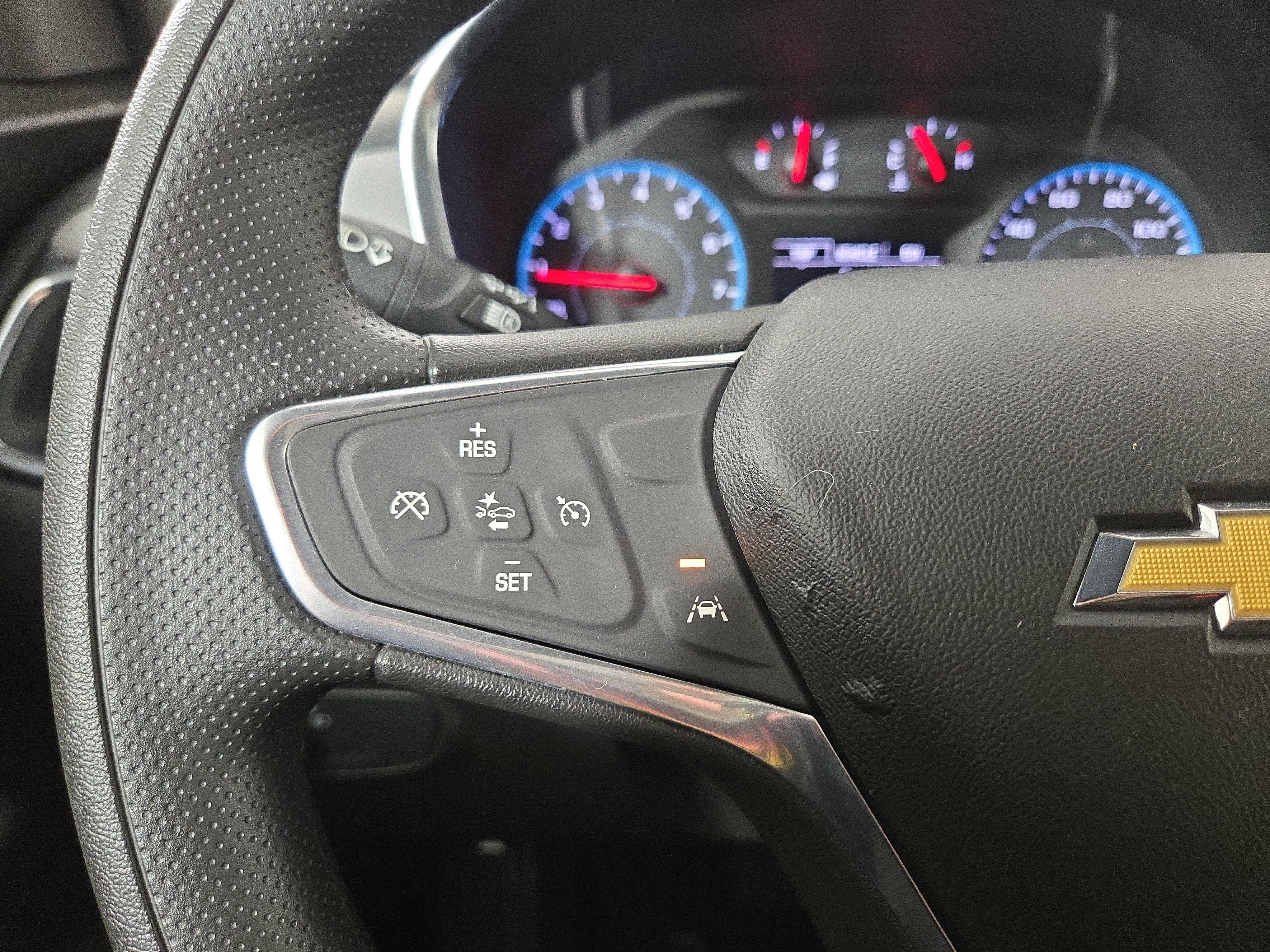 Used 2020 Chevrolet Equinox LS w/ LS Convenience Package FWD image 15