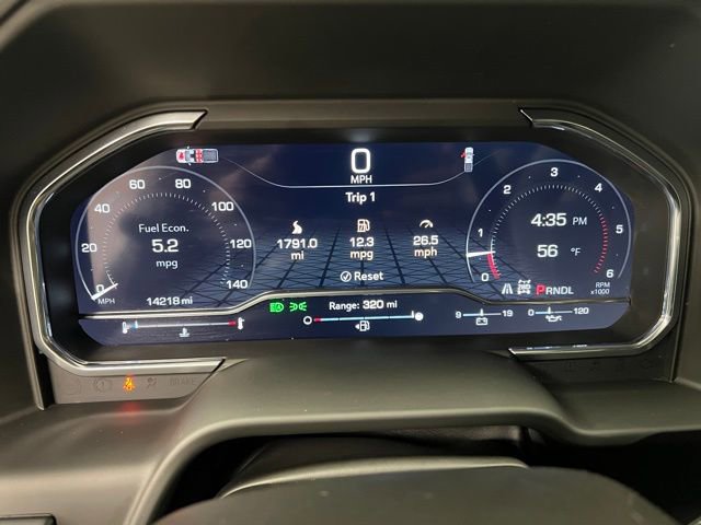 Used 2025 GMC Sierra 3500 Denali w/ Denali Reserve Package AWD/4WD image 28