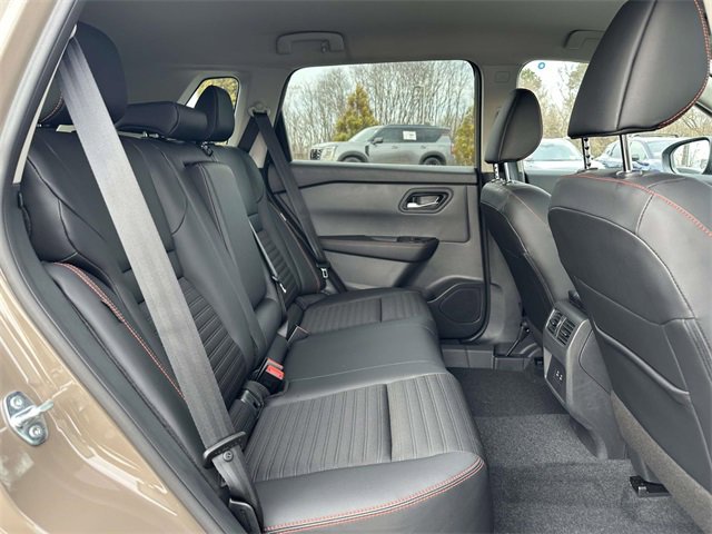 New 2026 Nissan Rogue Rock Creek image 11