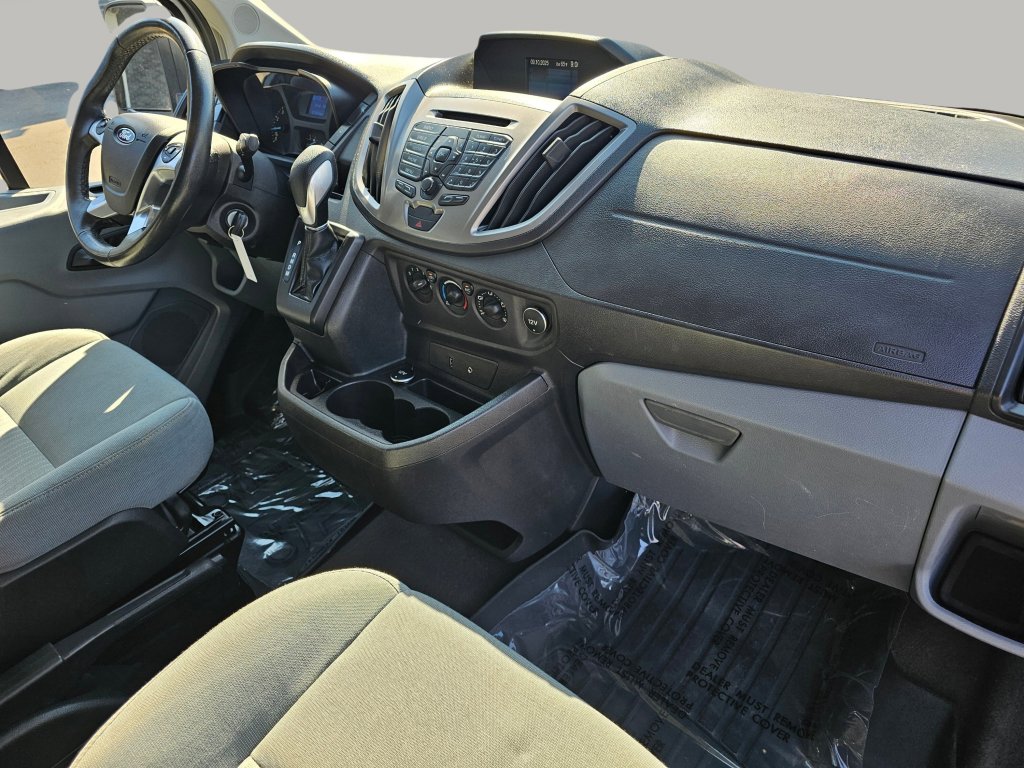 Used 2015 Ford Transit 350 XLT image 24