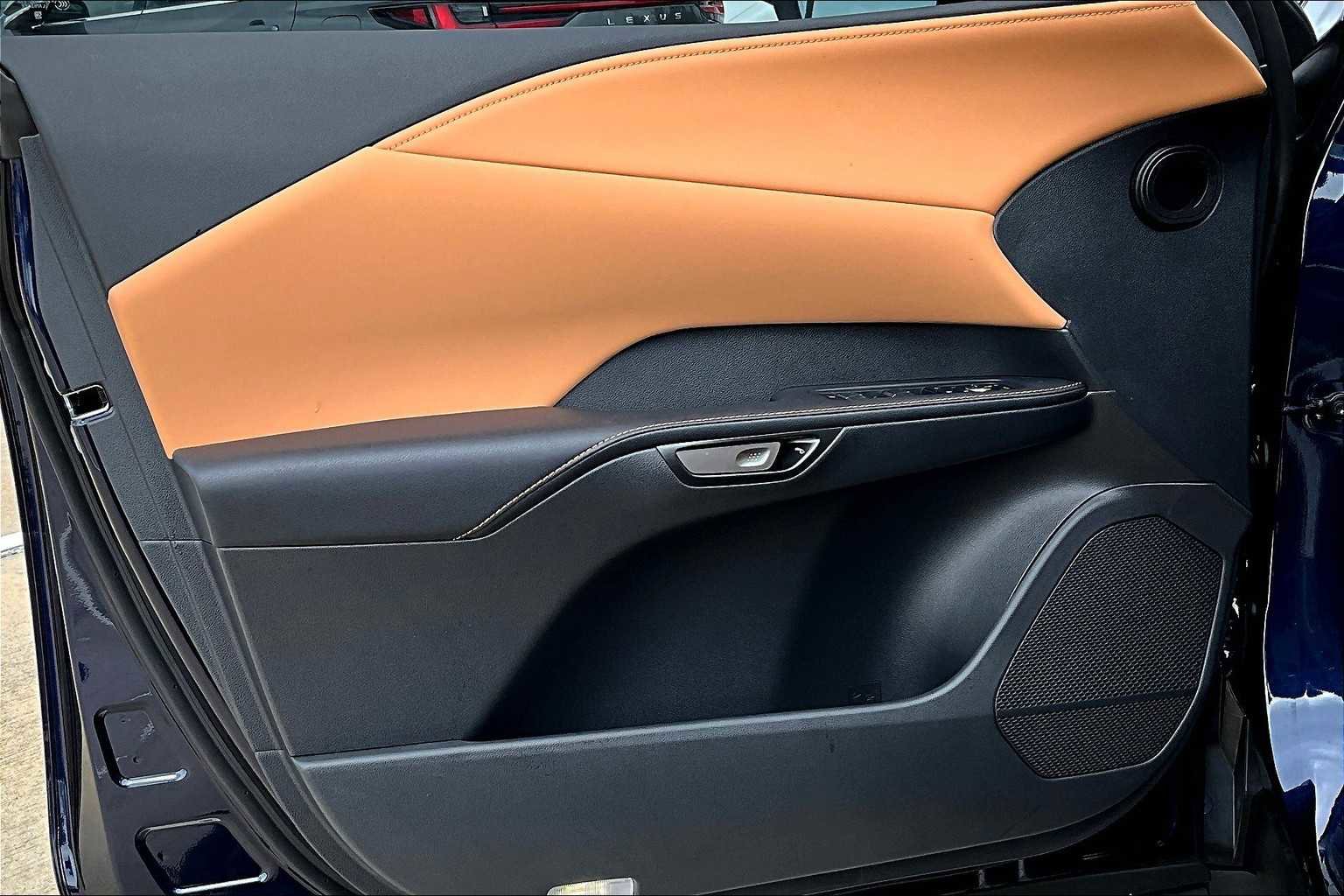 New 2025 Lexus RX 350 Premium FWD image 10