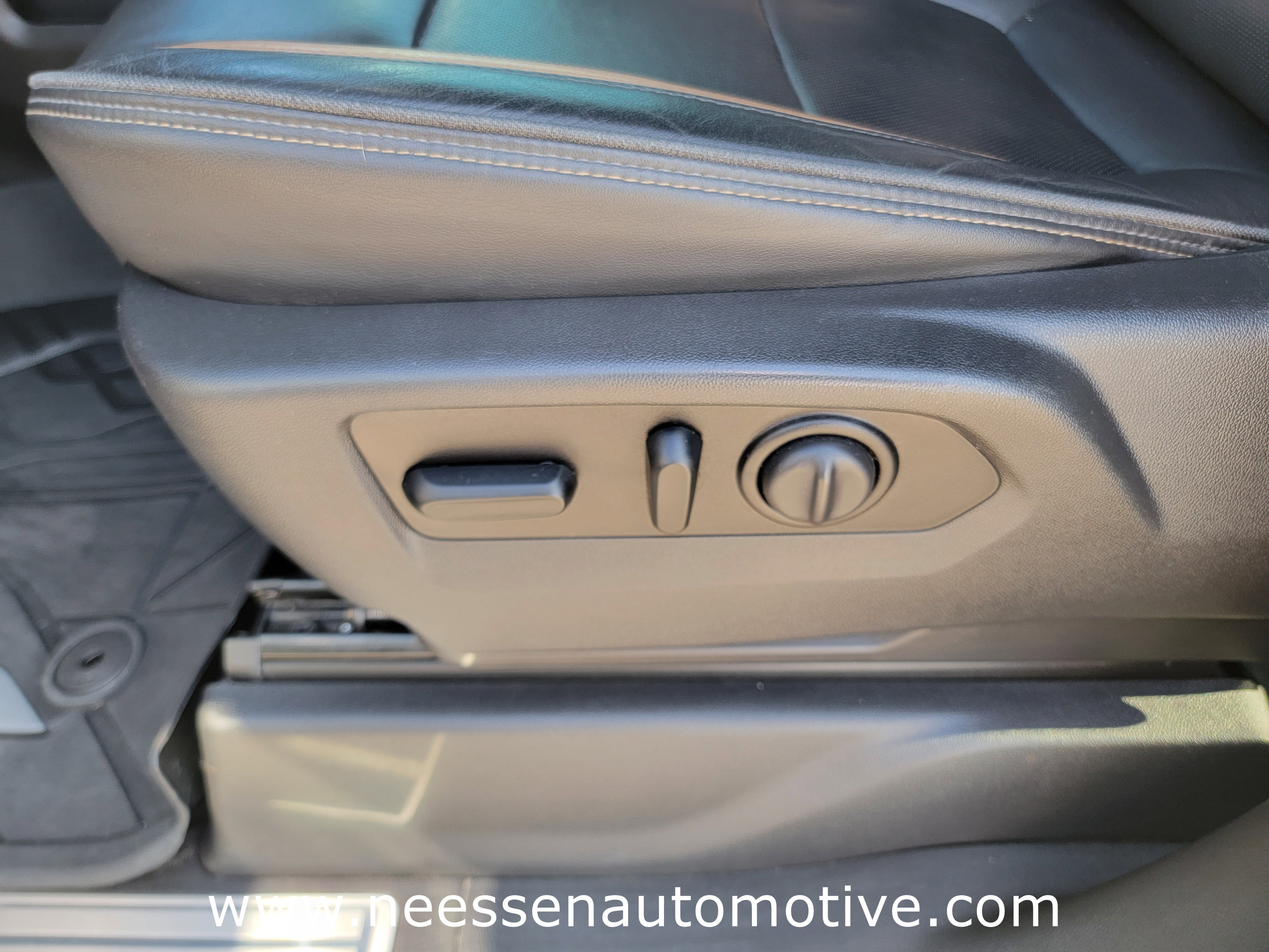 Used 2021 Chevrolet Silverado 2500 LTZ w/ Carhartt Edition image 22