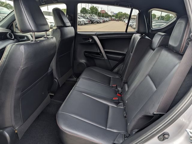 Used 2018 Toyota RAV4 SE w/ Power Extra Value Package AWD/4WD image 25