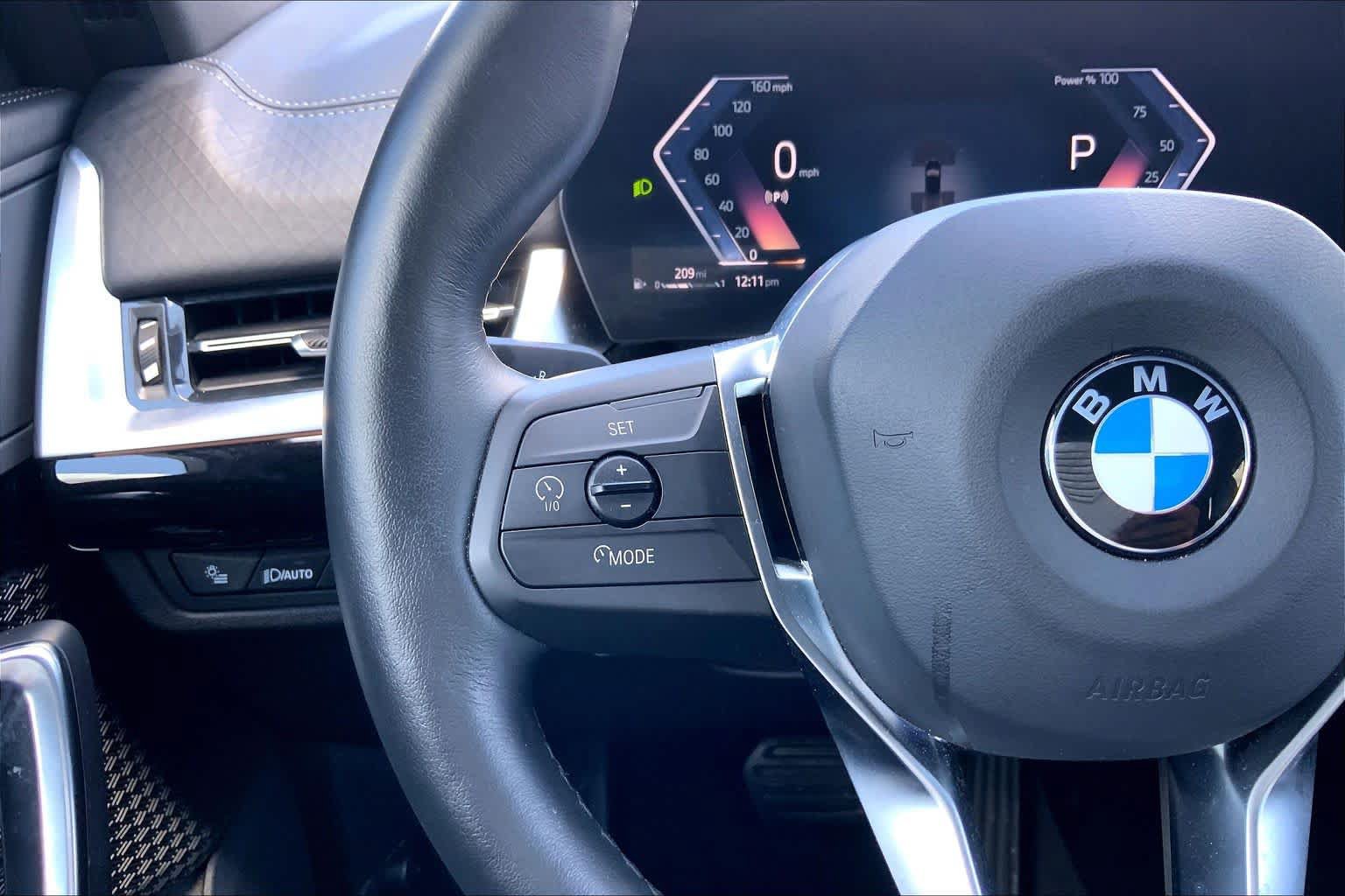 Used 2026 BMW X2 xDrive28i AWD/4WD image 24